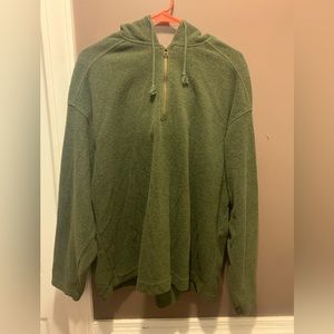 GAP pullover sweater men’s used really good condition